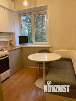 2-к квартира, вторичка, 44м2, 3/5 этаж