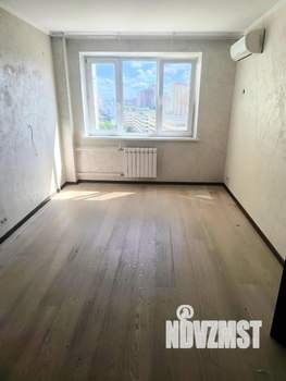 4-к квартира, вторичка, 100м2, 8/25 этаж