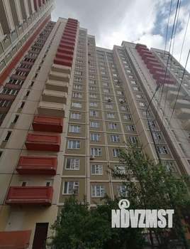 1-к квартира, вторичка, 42м2, 15/25 этаж
