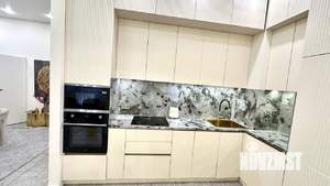 2-к квартира, вторичка, 77м2, 2/8 этаж