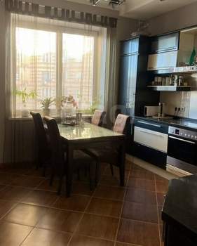 3-к квартира, вторичка, 106м2, 5/8 этаж