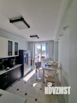 2-к квартира, вторичка, 70м2, 7/28 этаж