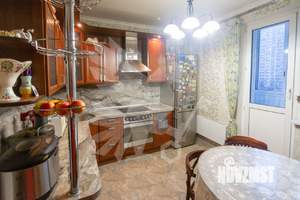 4-к квартира, вторичка, 101м2, 5/18 этаж