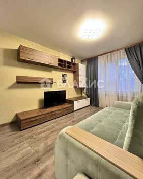 2-к квартира, вторичка, 44м2, 5/5 этаж