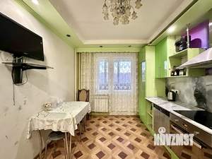 2-к квартира, вторичка, 65м2, 13/17 этаж