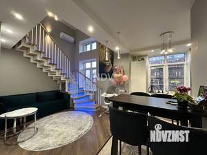 4-к квартира, вторичка, 102м2, 5/6 этаж