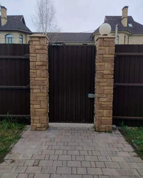 3-к квартира, вторичка, 140м2, 1/3 этаж