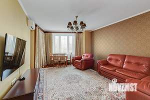 3-к квартира, вторичка, 109м2, 3/17 этаж