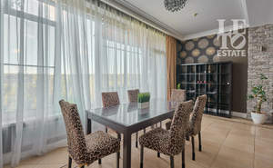 4-к квартира, вторичка, 210м2, 4/4 этаж