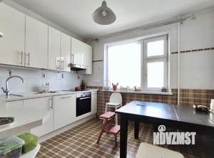 4-к квартира, вторичка, 96м2, 2/11 этаж