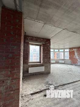 3-к квартира, вторичка, 140м2, 7/8 этаж