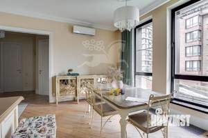 3-к квартира, вторичка, 110м2, 2/8 этаж