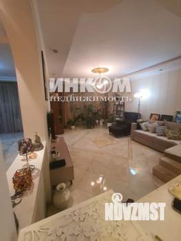 3-к квартира, вторичка, 110м2, 8/25 этаж