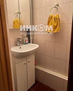 4-к квартира, вторичка, 210м2, 6/7 этаж