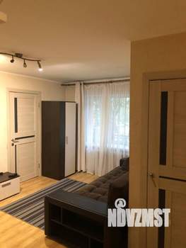 2-к квартира, вторичка, 44м2, 1/5 этаж