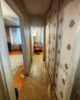 2-к квартира, вторичка, 43м2, 1/5 этаж