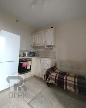 1-к квартира, вторичка, 38м2, 10/17 этаж