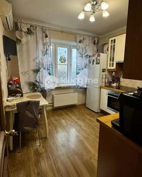 3-к квартира, вторичка, 90м2, 12/20 этаж