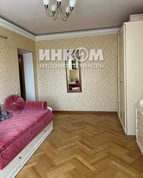 4-к квартира, вторичка, 210м2, 6/7 этаж