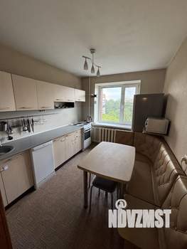 3-к квартира, вторичка, 72м2, 7/14 этаж