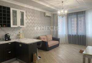 2-к квартира, вторичка, 64м2, 3/8 этаж