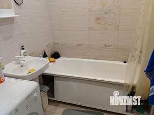 2-к квартира, вторичка, 61м2, 1/17 этаж