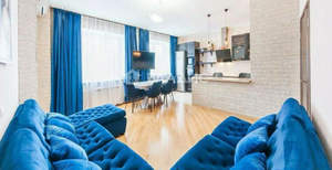 4-к квартира, вторичка, 150м2, 3/8 этаж