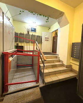 1-к квартира, вторичка, 42м2, 11/24 этаж