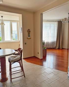 3-к квартира, вторичка, 108м2, 8/17 этаж