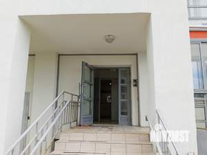 2-к квартира, вторичка, 46м2, 1/4 этаж