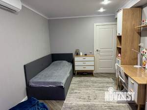 2-к квартира, вторичка, 54м2, 23/25 этаж