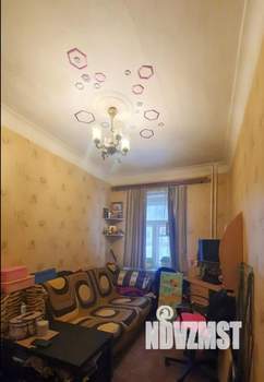 3-к квартира, вторичка, 68м2, 1/5 этаж