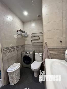 2-к квартира, вторичка, 63м2, 2/17 этаж