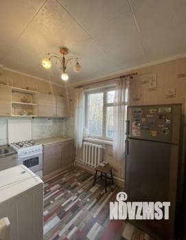 2-к квартира, вторичка, 40м2, 5/5 этаж