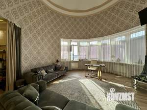 3-к квартира, вторичка, 138м2, 7/8 этаж