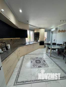 3-к квартира, вторичка, 68м2, 2/27 этаж