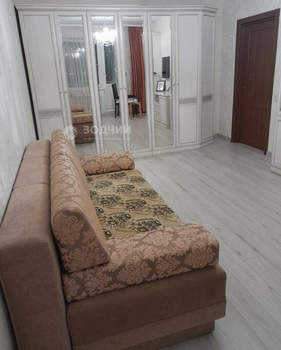 2-к квартира, вторичка, 53м2, 1/9 этаж