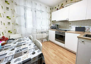 3-к квартира, вторичка, 63м2, 5/14 этаж