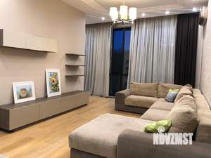 2-к квартира, вторичка, 75м2, 4/9 этаж