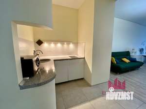 Студия квартира, вторичка, 42м2, 26/41 этаж