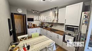 3-к квартира, вторичка, 86м2, 9/9 этаж