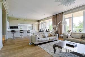 4-к квартира, вторичка, 280м2, 2/3 этаж