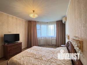 2-к квартира, вторичка, 63м2, 12/25 этаж