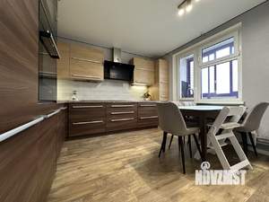 3-к квартира, вторичка, 90м2, 22/23 этаж