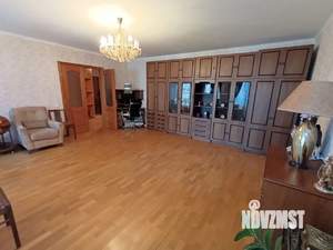 3-к квартира, вторичка, 106м2, 8/13 этаж
