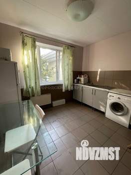 3-к квартира, вторичка, 74м2, 1/17 этаж