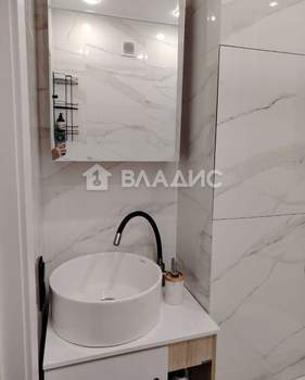 1-к квартира, вторичка, 37м2, 12/18 этаж