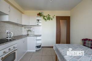2-к квартира, вторичка, 64м2, 10/17 этаж
