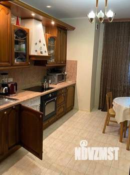 3-к квартира, вторичка, 110м2, 11/16 этаж