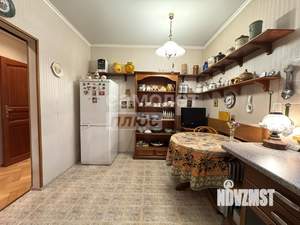 3-к квартира, вторичка, 68м2, 3/16 этаж